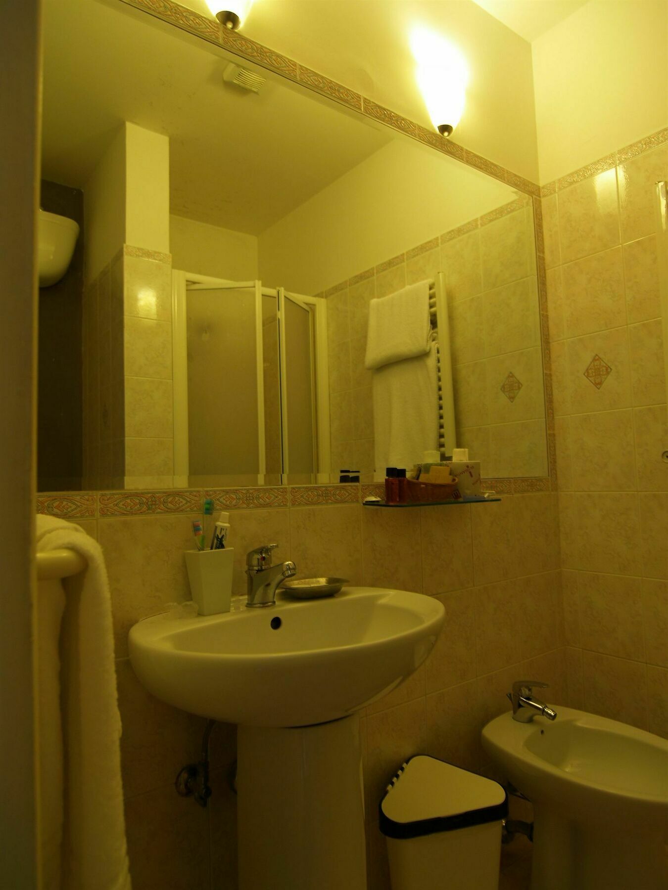Happy Stay Guesthouse Rome Exterior photo